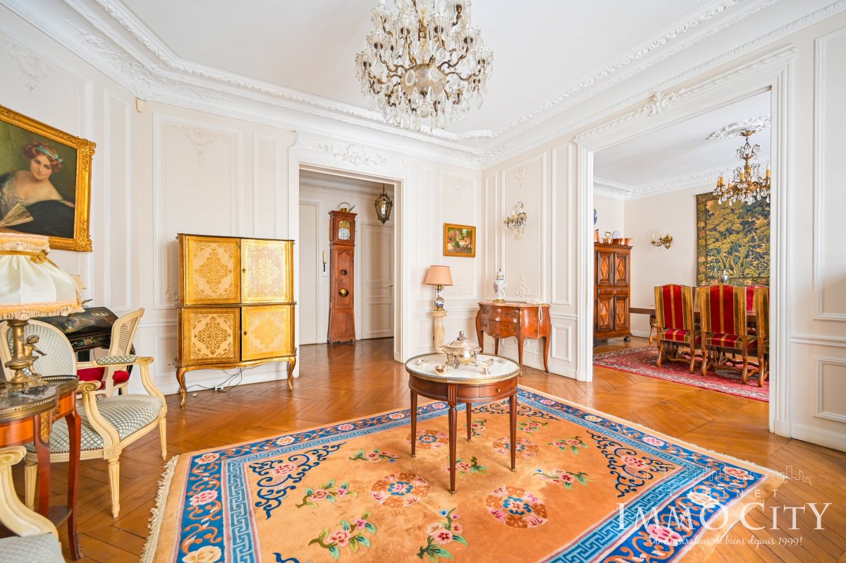 Vente Appartement  5 pièces - 138.74m² 75009 Paris