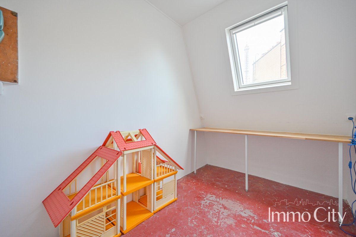Vente Appartement  1 pièce (studio) - 7.08m² 75007 Paris
