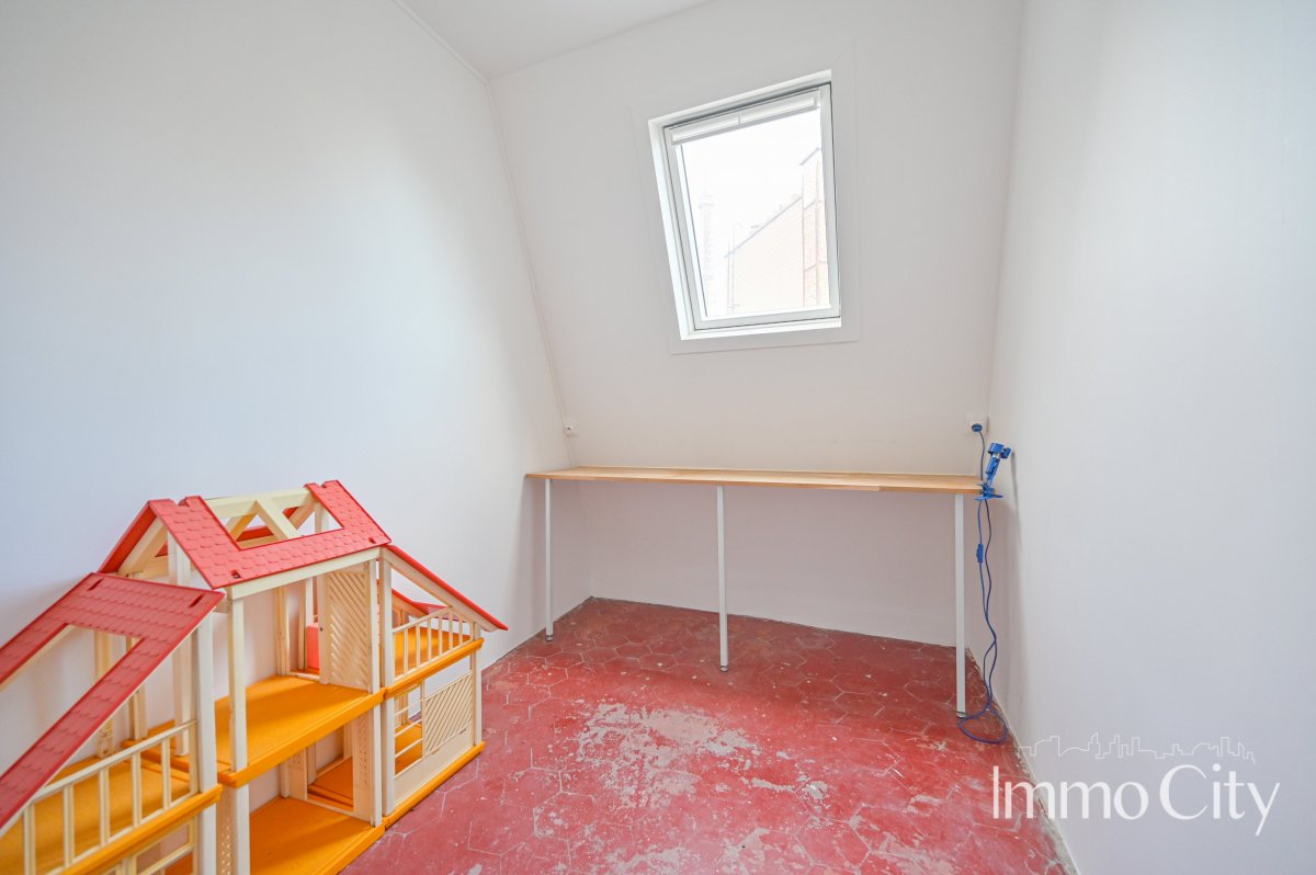 Vente Appartement  1 pièce (studio) - 7.08m² 75007 Paris