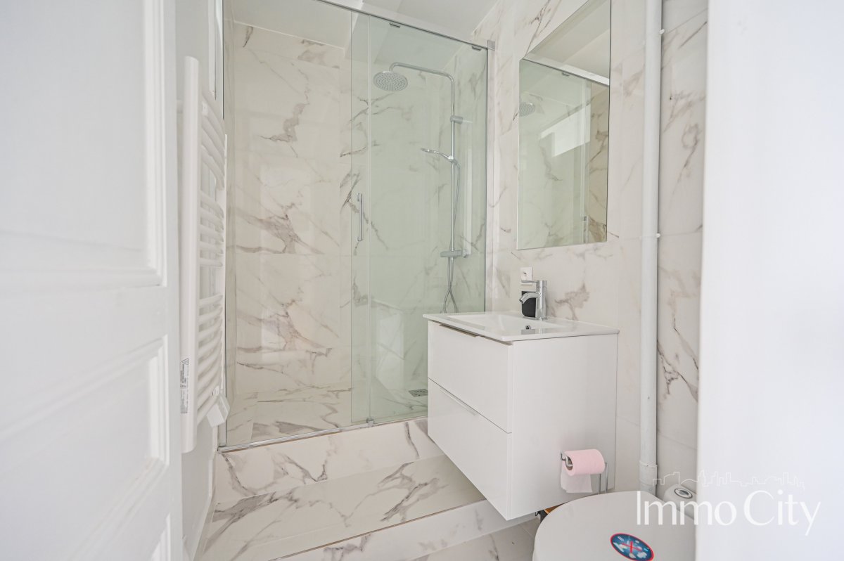 Location Appartement meublé 1 pièce (studio) - 22.23m² 92200 Neuilly-sur-seine
