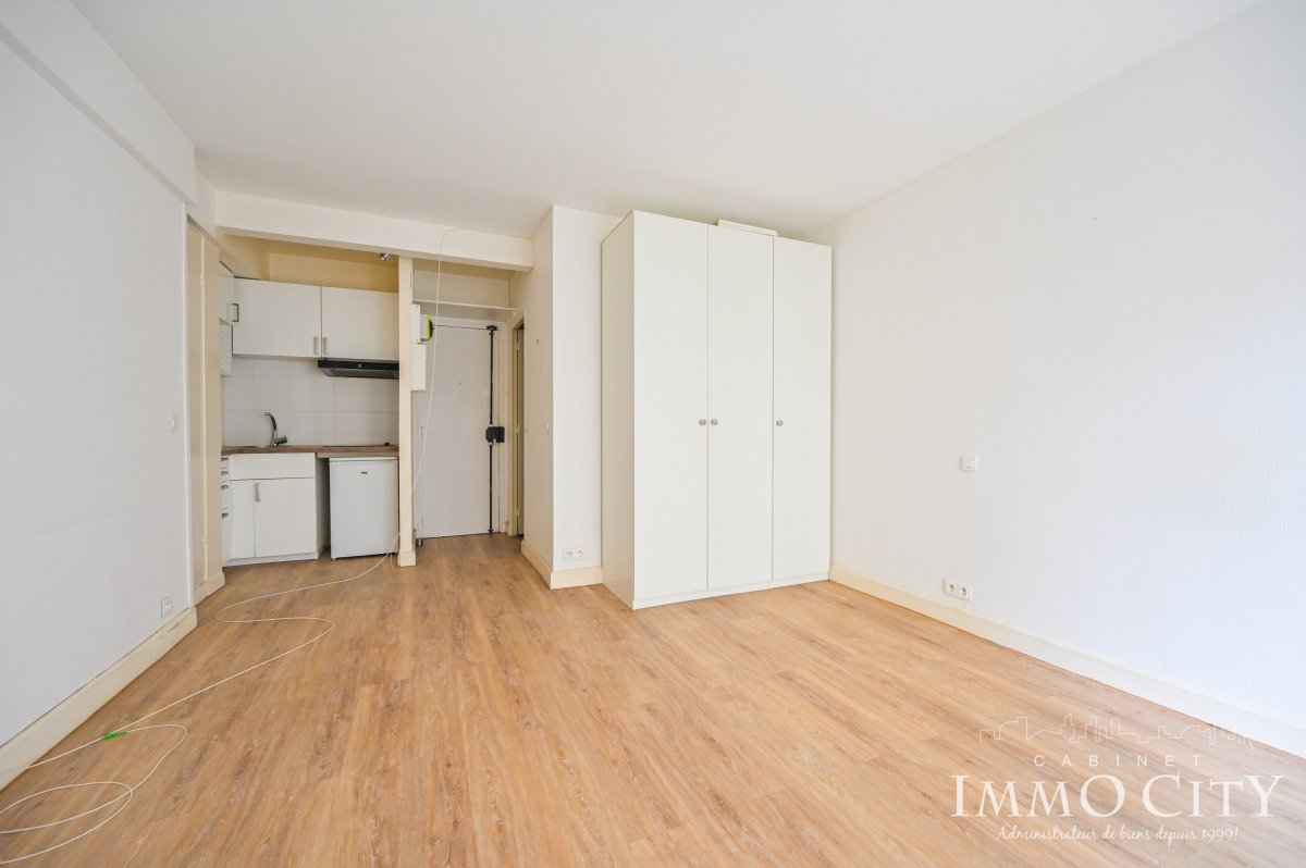 Vente Appartement  1 pièce (studio) - 26.75m² 75017 Paris