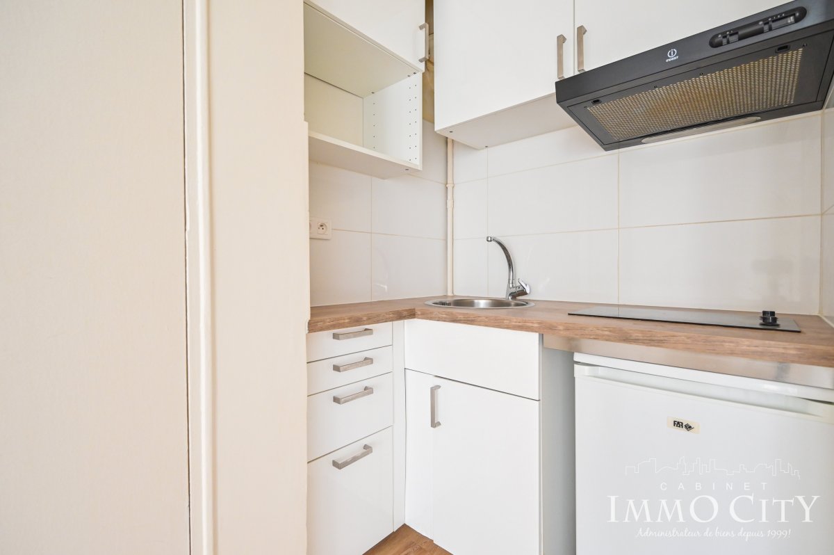 Vente Appartement  1 pièce (studio) - 26.75m² 75017 Paris