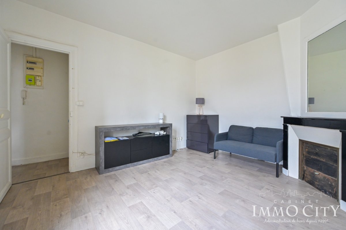 Location Appartement  2 pièces - 33.53m² 75015 Paris