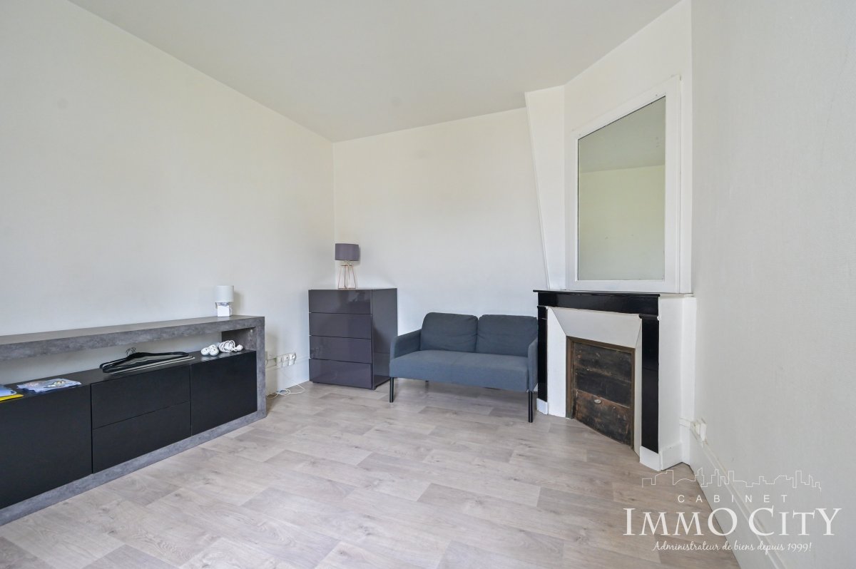 Location Appartement  2 pièces - 33.53m² 75015 Paris