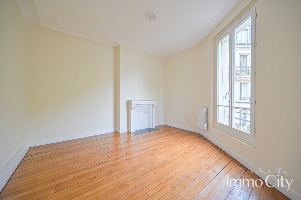 Location Appartement  3 pièces - 59.4m² 75014 Paris