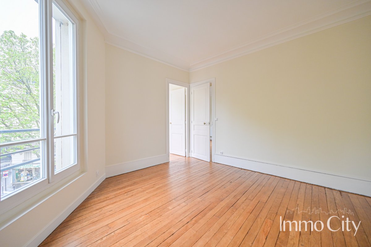 Location Appartement  3 pièces - 59.4m² 75014 Paris