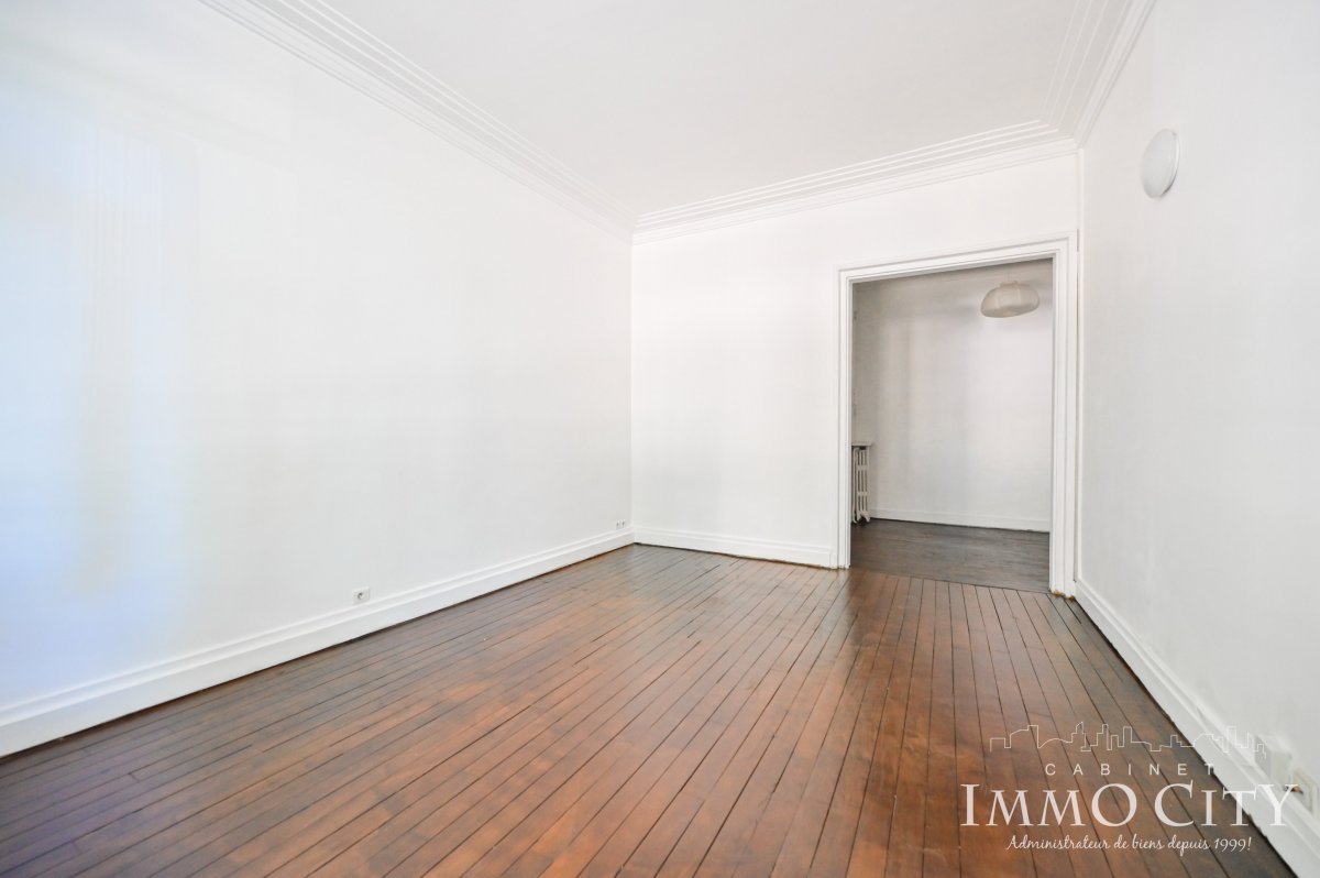 Location Appartement  2 pièces - 59.74m² 75015 Paris