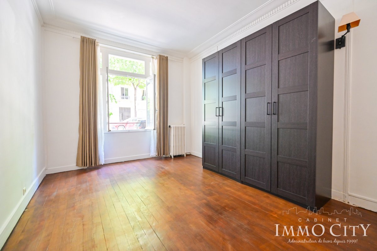 Location Appartement  2 pièces - 59.74m² 75015 Paris