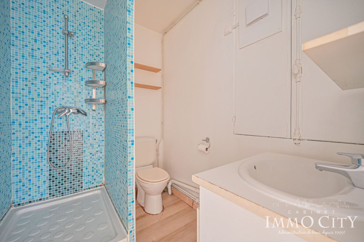 Location Appartement  2 pièces - 49.24m² 75006 Paris