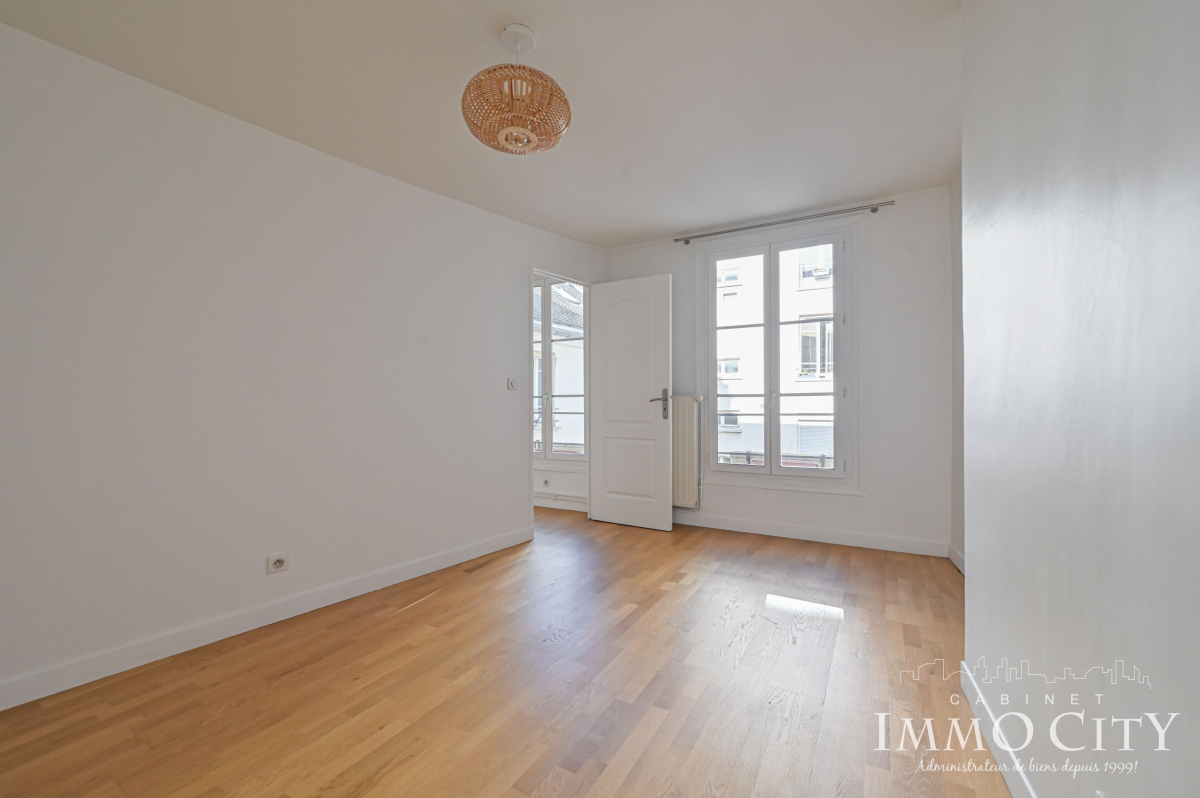 Location Appartement  2 pièces - 49.24m² 75006 Paris