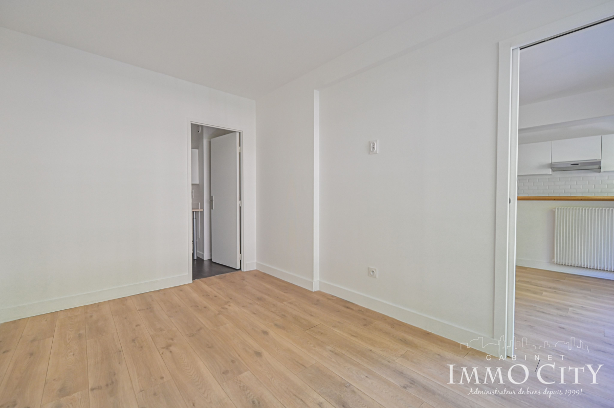 Location Appartement  2 pièces - 39.2m² 92400 Courbevoie