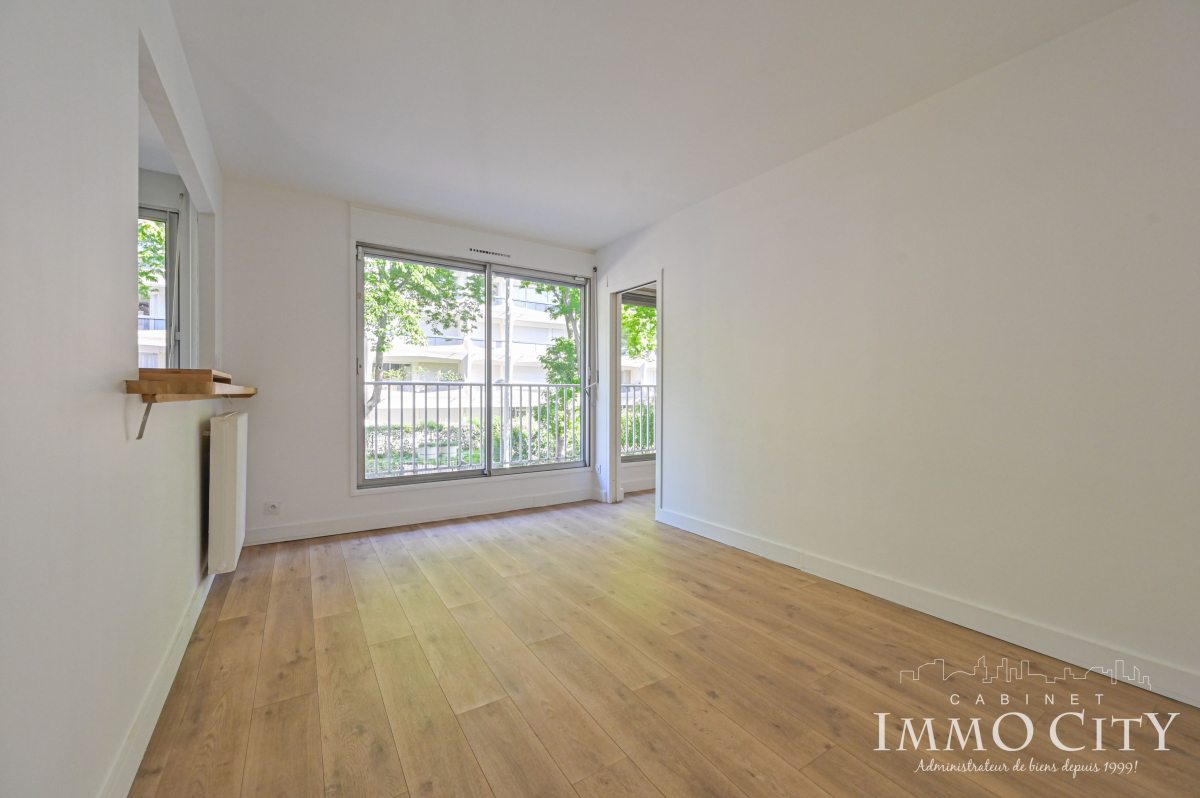 Location Appartement  2 pièces - 39.2m² 92400 Courbevoie