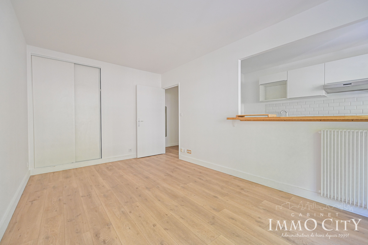 Location Appartement  2 pièces - 39.2m² 92400 Courbevoie
