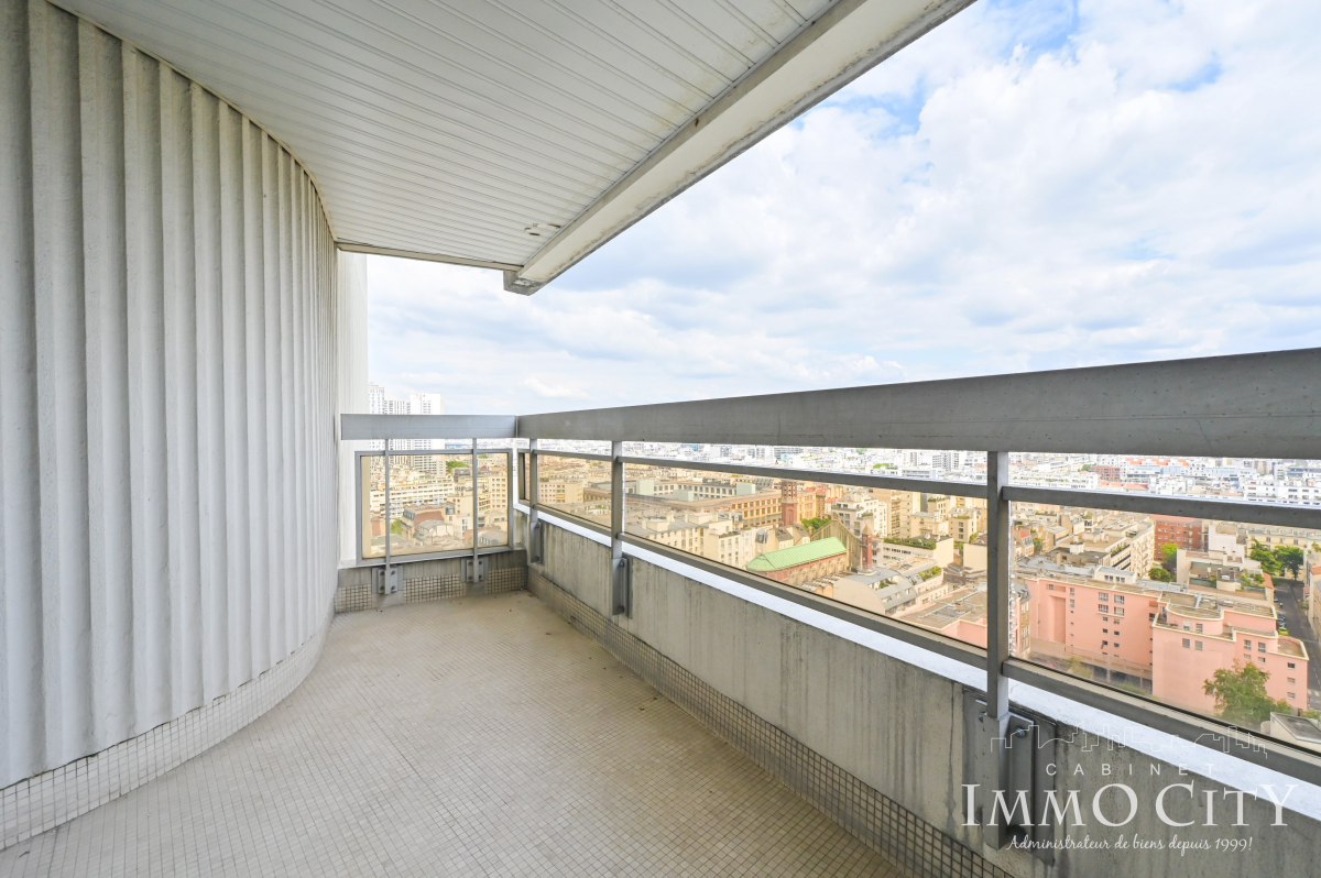 Location Appartement  4 pièces - 96.62m² 75015 Paris