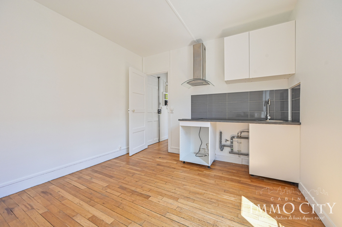Location Appartement  2 pièces - 26.92m² 92110 Clichy