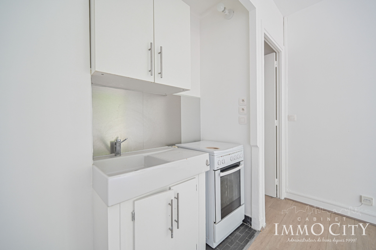 Location Appartement  1 pièce (studio) - 24.97m² 75016 Paris