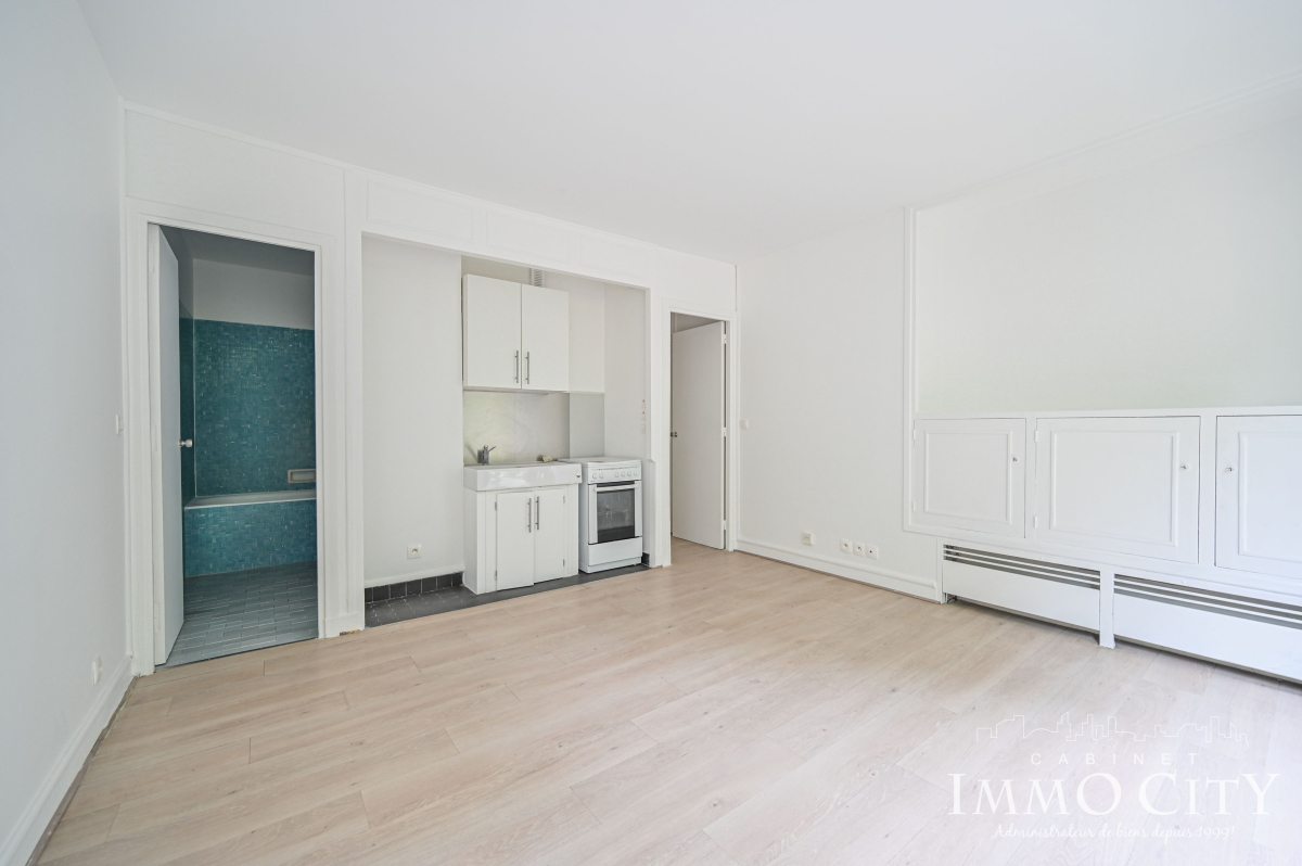 Location Appartement  1 pièce (studio) - 24.97m² 75016 Paris