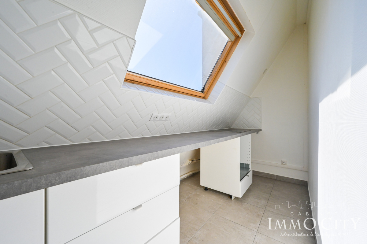 Location Appartement  3 pièces - 34.1m² 75017 Paris