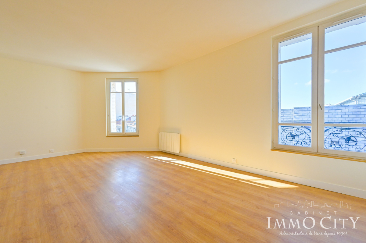 Location Appartement  3 pièces - 67.57m² 75015 Paris