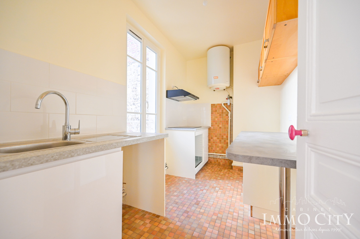 Location Appartement  3 pièces - 67.57m² 75015 Paris