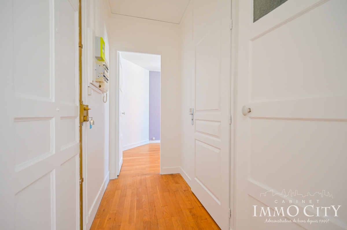 Location Appartement  2 pièces - 32.58m² 92110 Clichy