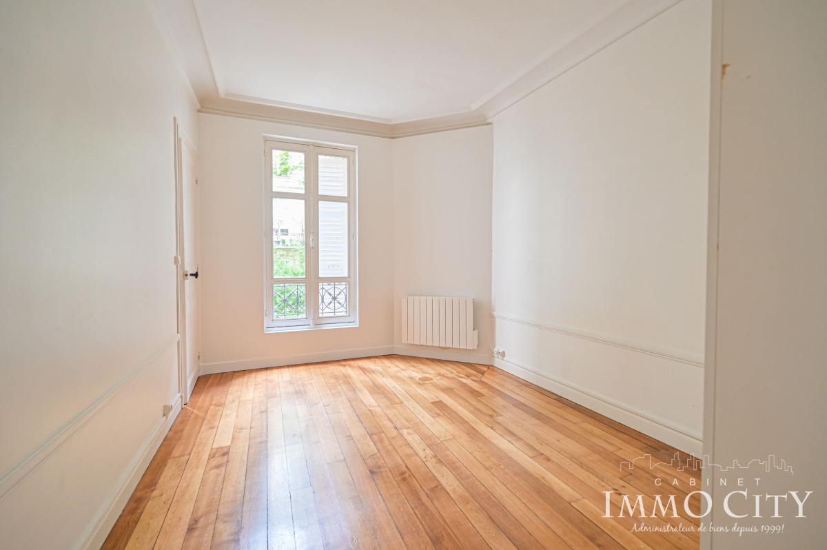 Location Appartement  3 pièces - 72.08m² 75006 Paris