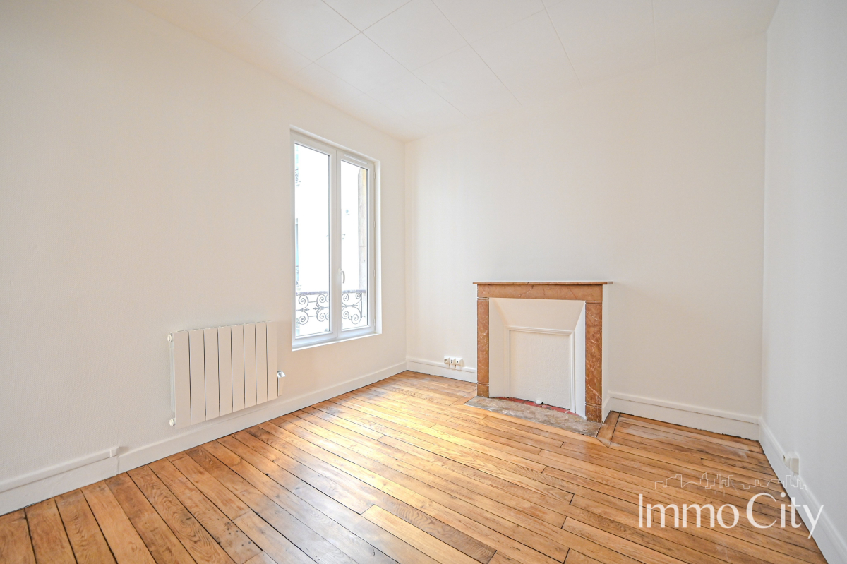 Location Appartement  2 pièces - 29.72m² 75017 Paris