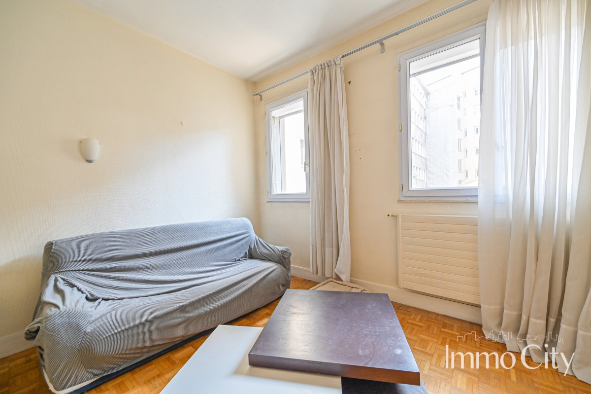 Vente Appartement  1 pièce (studio) - 33.2m² 75017 Paris