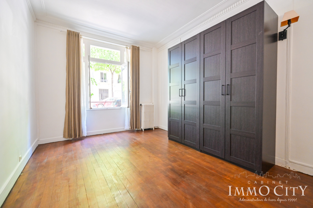 Location Appartement  2 pièces - 59.74m² 75015 Paris