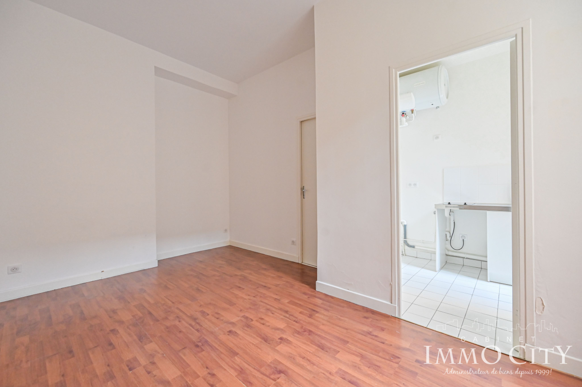 Location Appartement  1 pièce (studio) - 19.95m² 75017 Paris