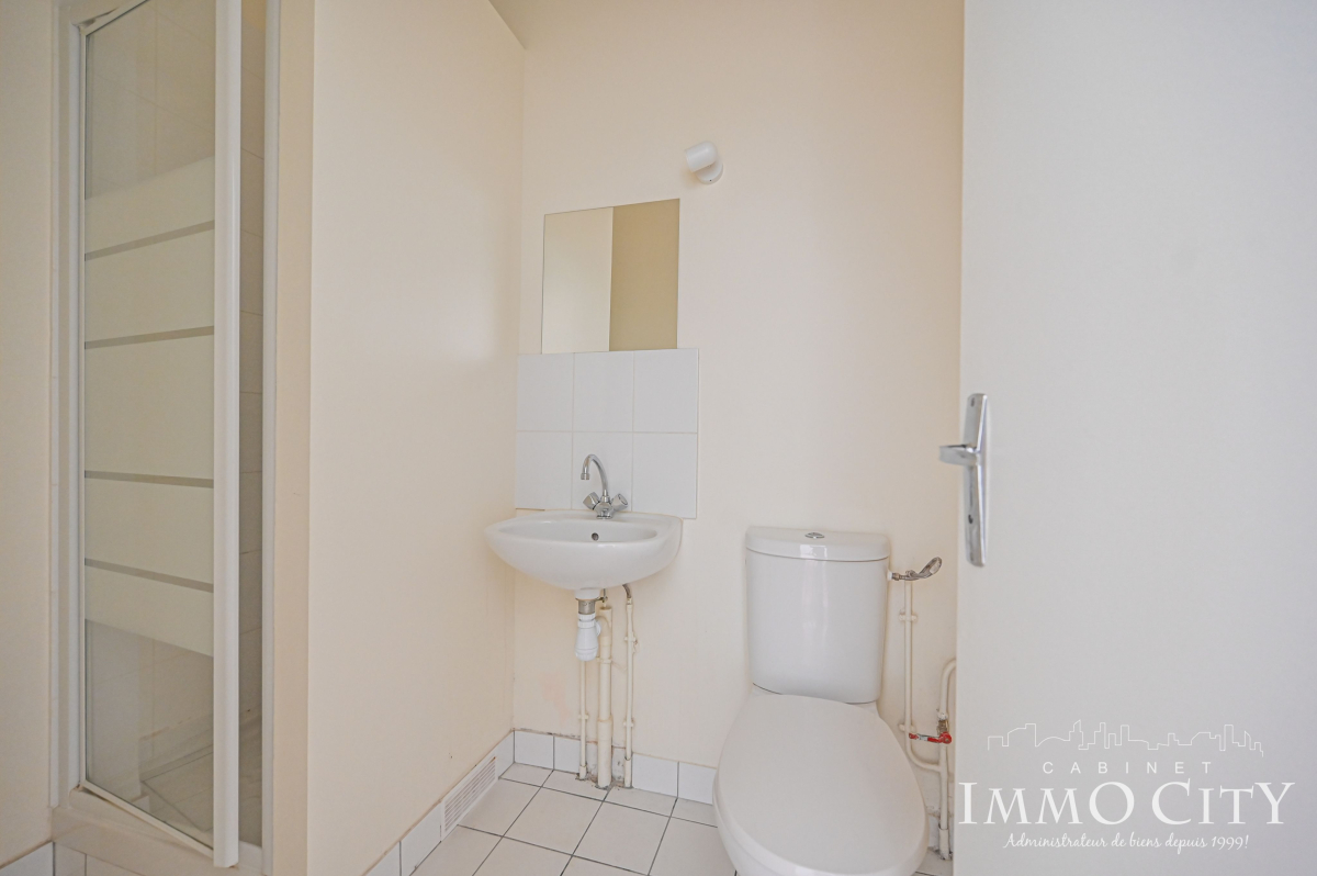 Location Appartement  1 pièce (studio) - 19.95m² 75017 Paris