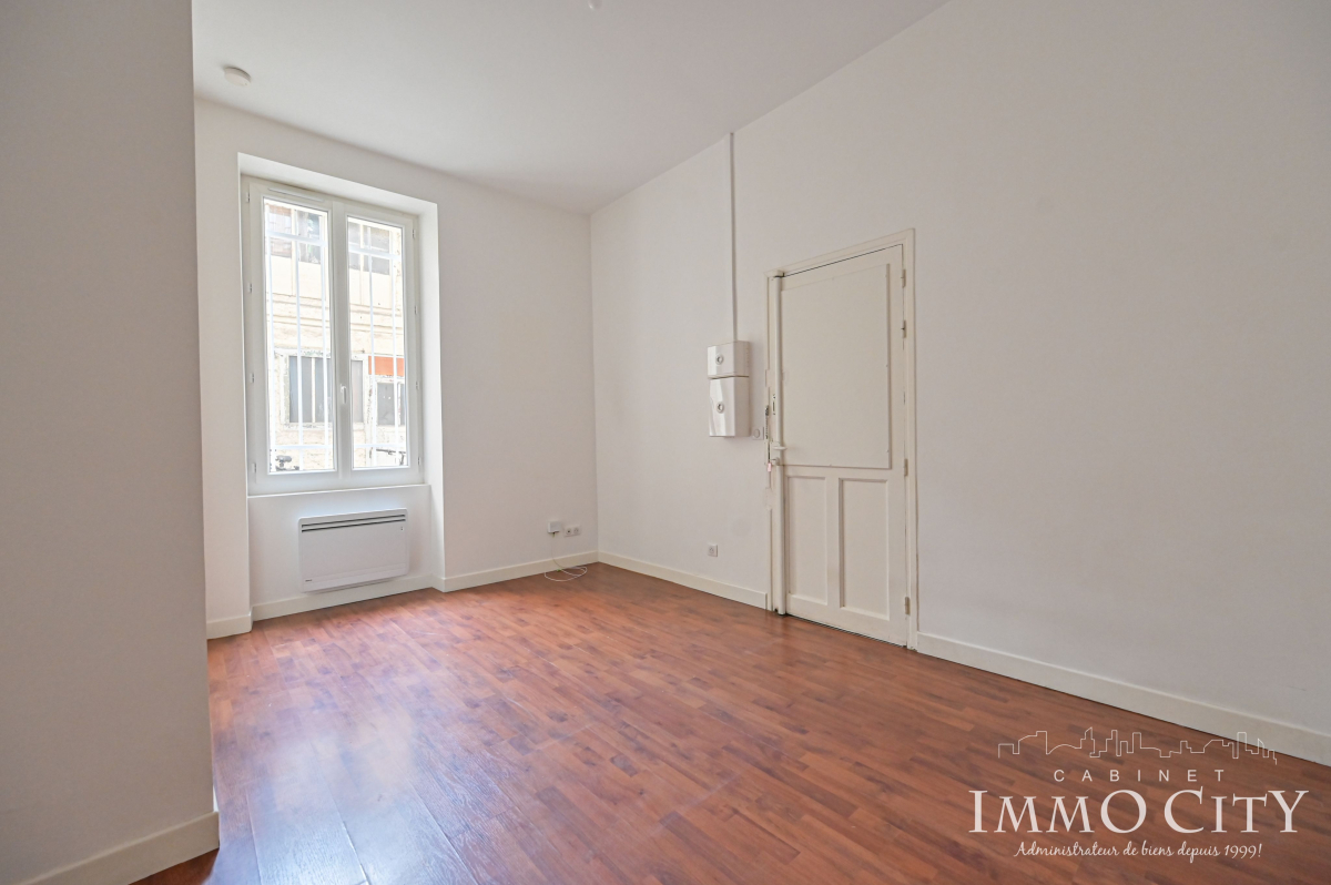 Location Appartement  1 pièce (studio) - 19.95m² 75017 Paris