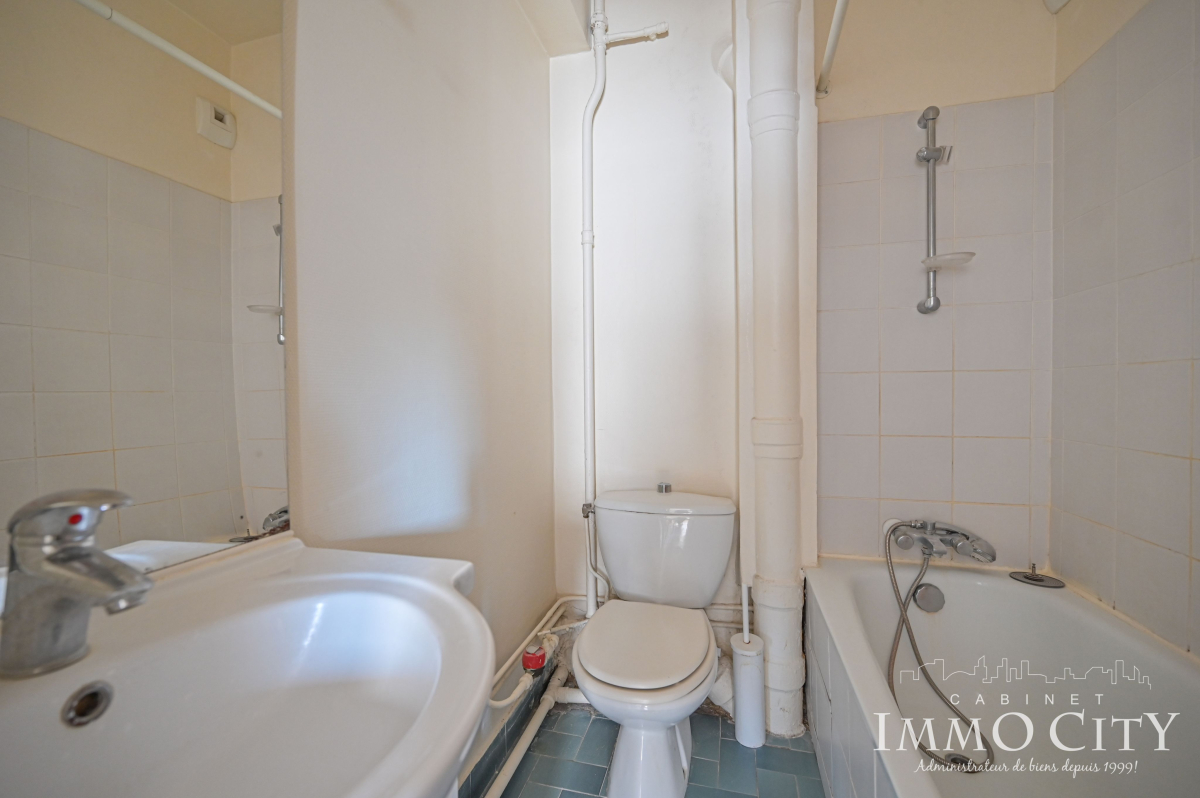 Location Appartement  1 pièce (studio) - 22.92m² 75015 Paris