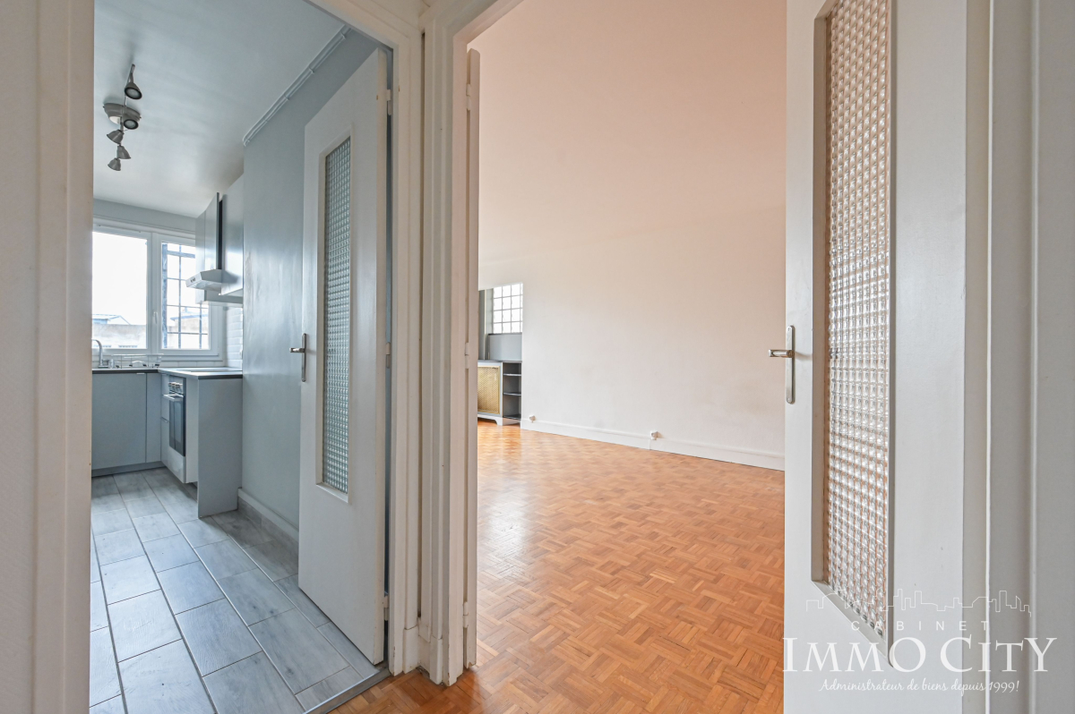 Location Appartement  1 pièce (studio) - 35.09m² 75007 Paris