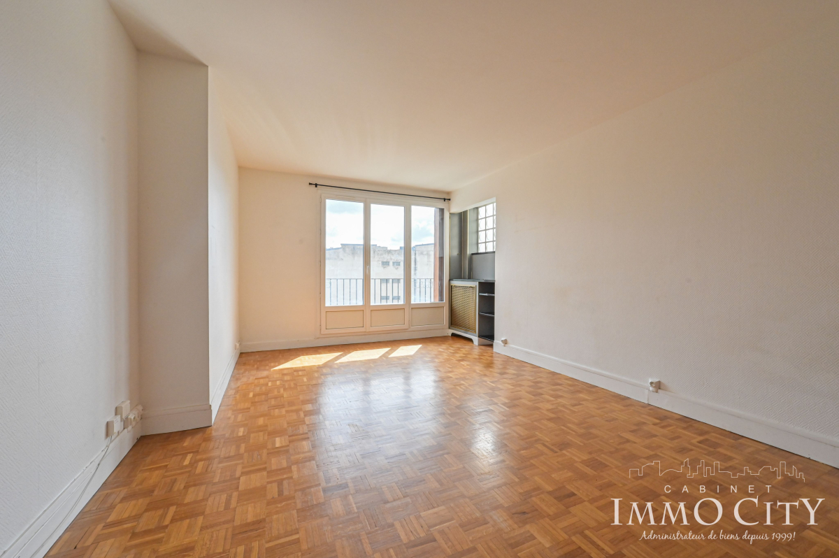 Location Appartement  1 pièce (studio) - 35.09m² 75007 Paris