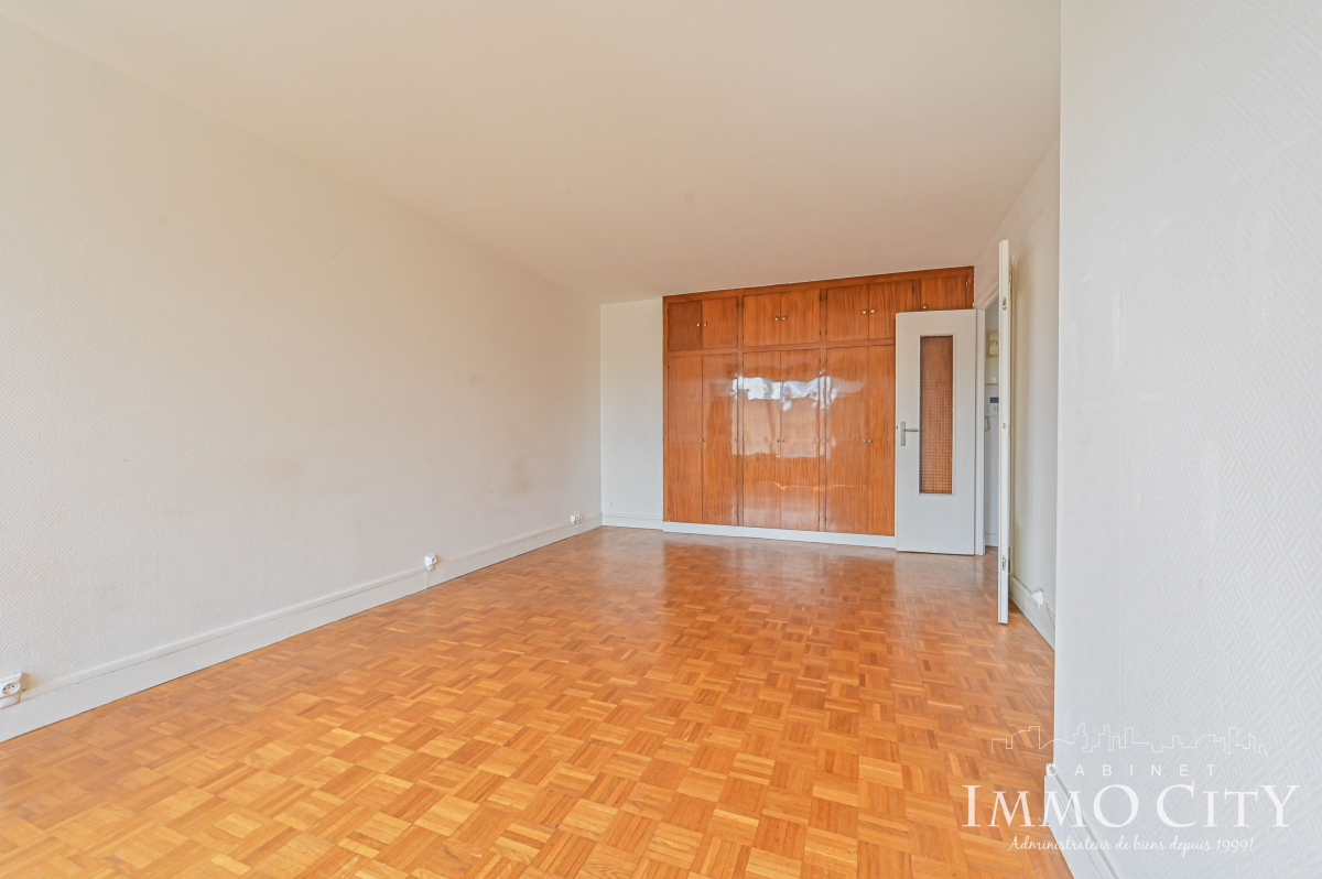 Location Appartement  1 pièce (studio) - 35.09m² 75007 Paris