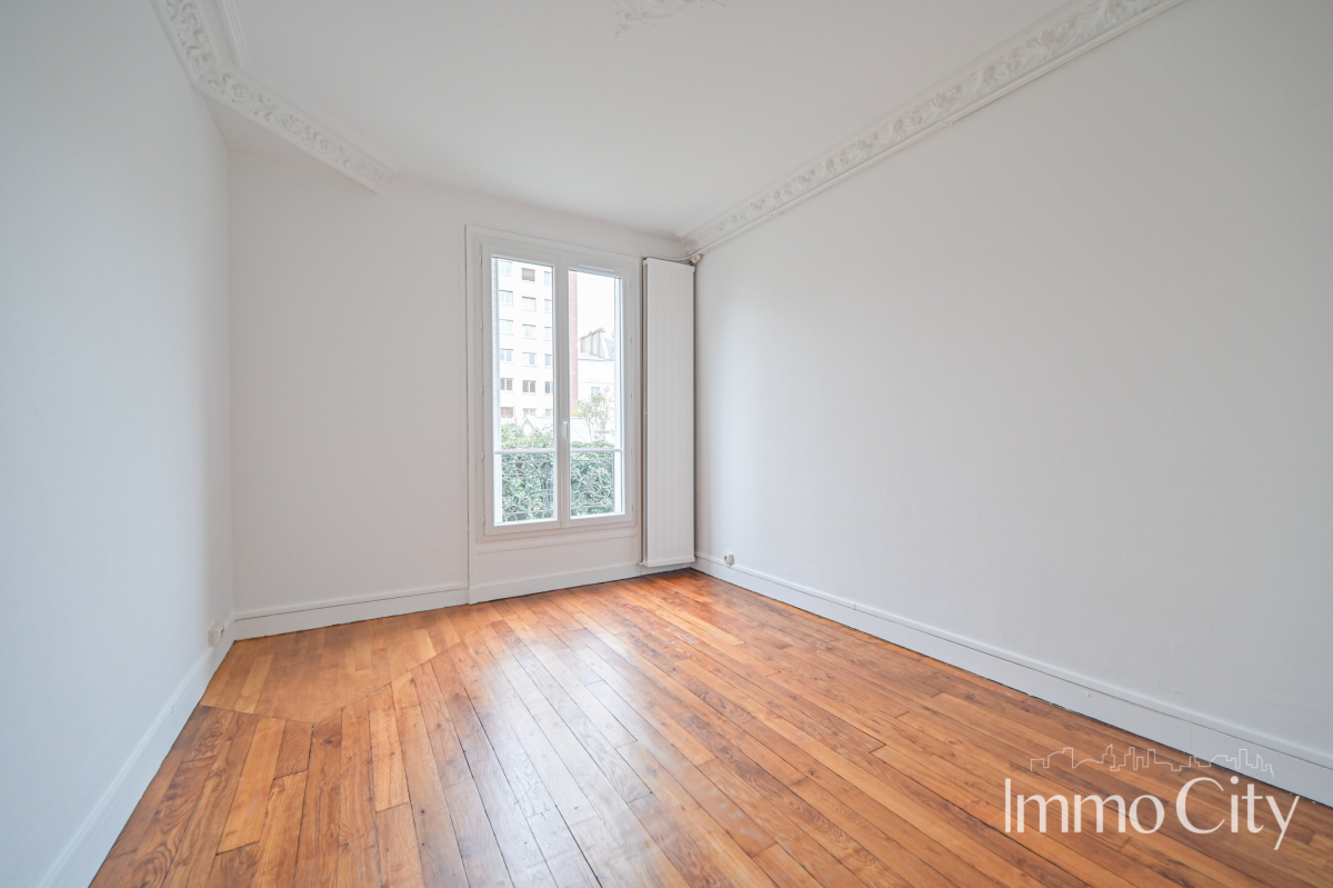 Location Appartement  4 pièces - 75m² 75014  Paris