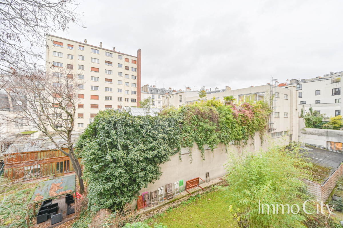 Location Appartement  4 pièces - 75m² 75014  Paris