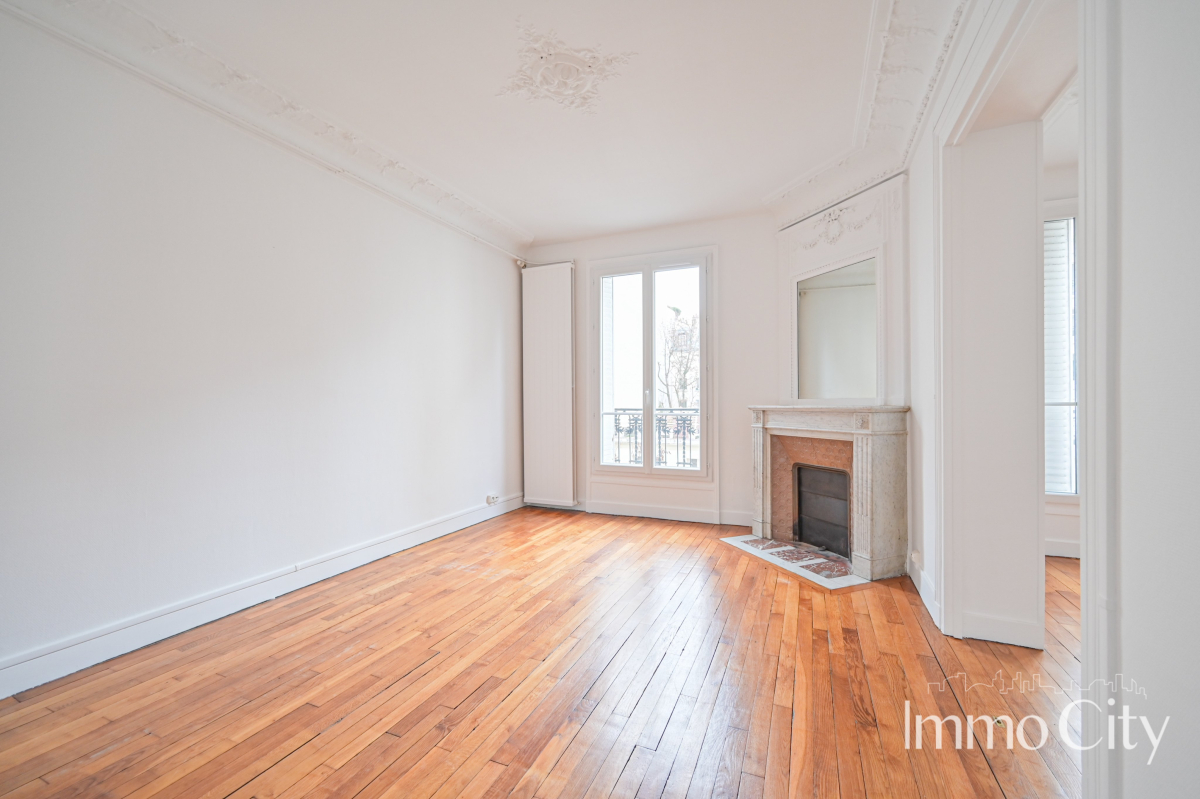 Location Appartement  4 pièces - 75m² 75014  Paris