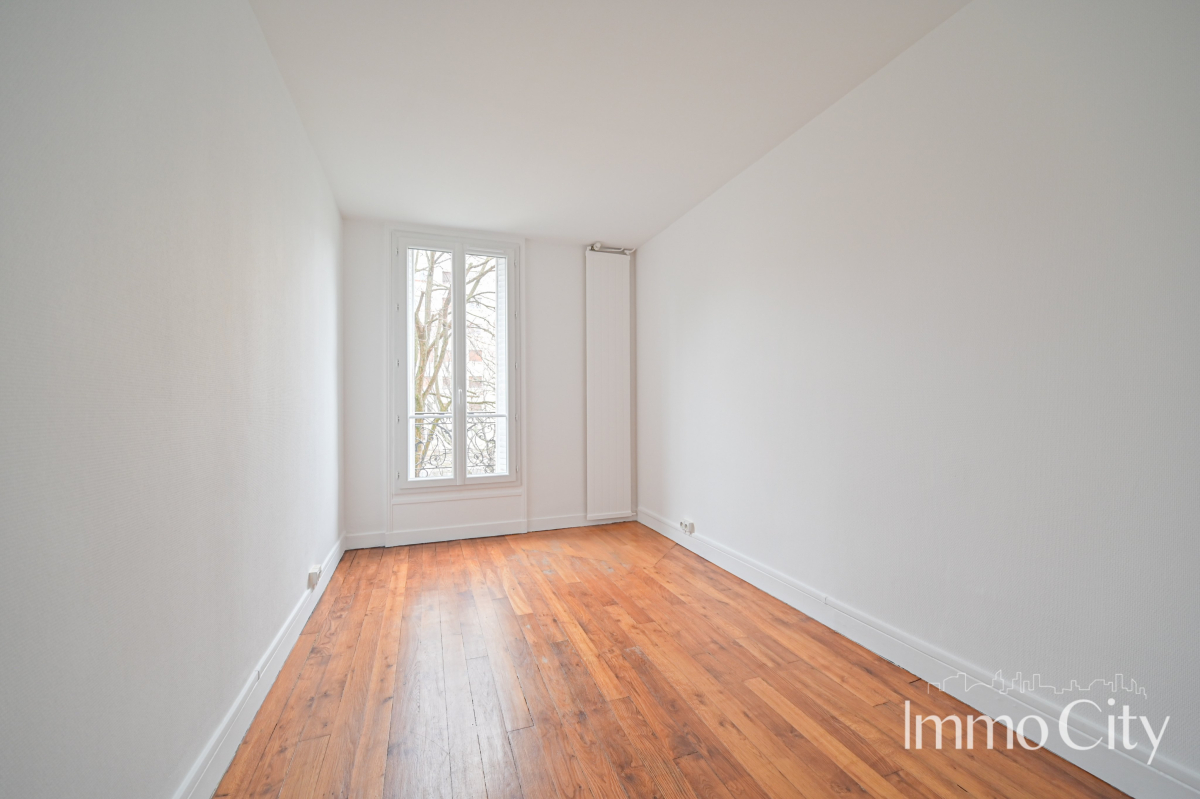 Location Appartement  4 pièces - 75m² 75014  Paris