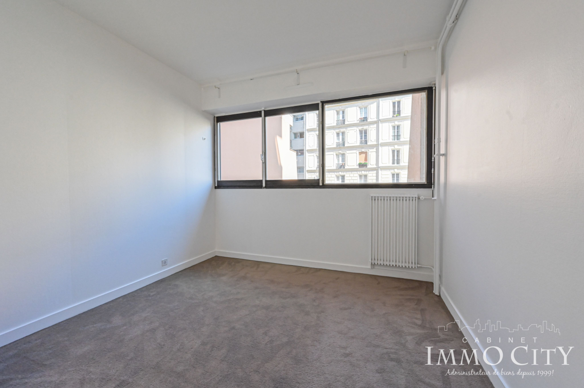 Location Appartement  2 pièces - 47m² 75013 Paris