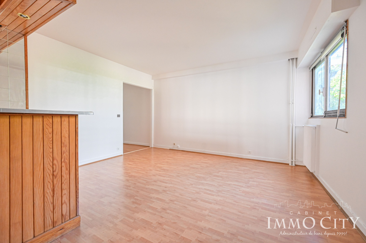 Location Appartement  2 pièces - 47m² 75013 Paris