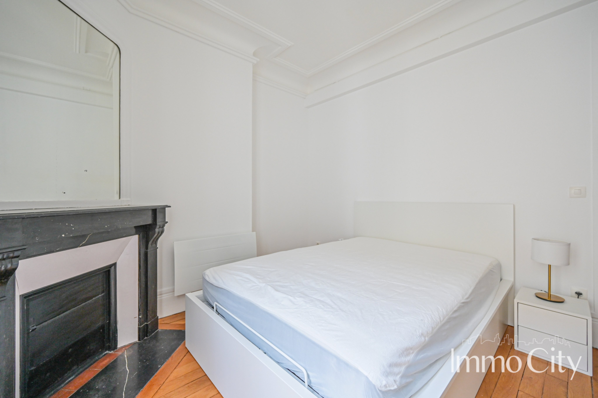 Location Appartement meublé 3 pièces - 57.97m² 75015 Paris