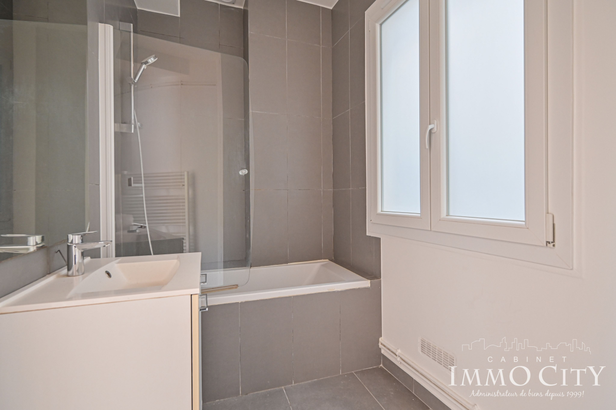 Location Appartement  3 pièces - 48.4m² 75005 Paris