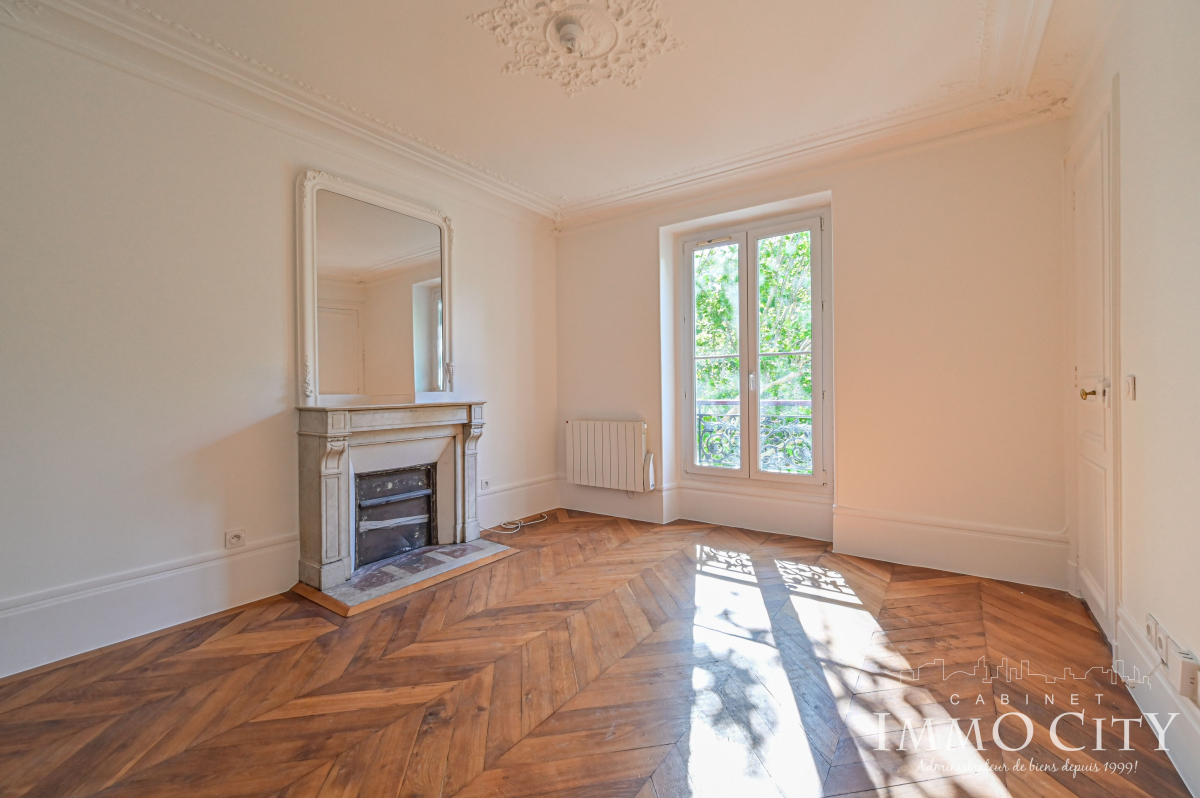 Location Appartement  3 pièces - 48.4m² 75005 Paris
