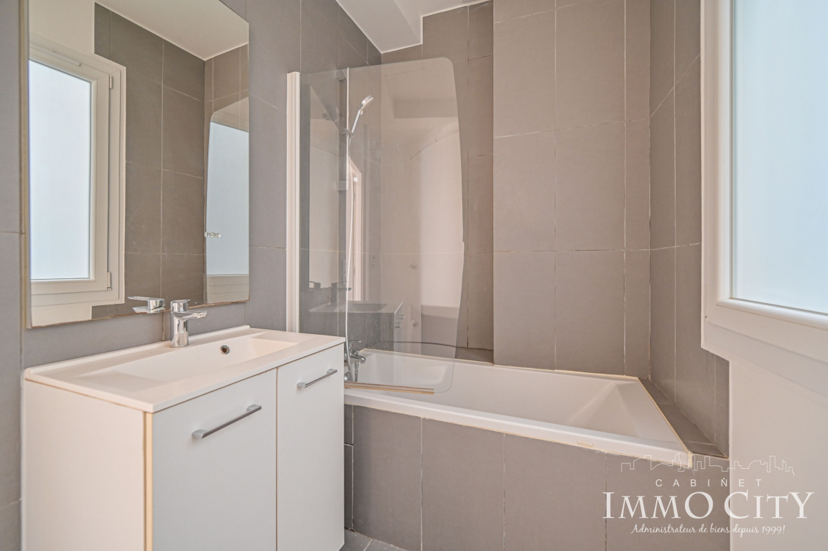 Location Appartement  3 pièces - 48.4m² 75005 Paris