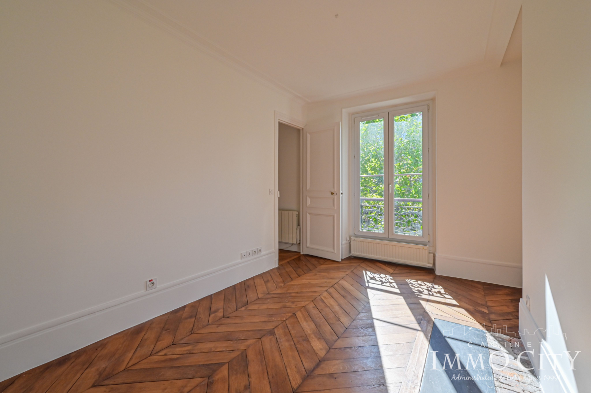 Location Appartement  3 pièces - 48.4m² 75005 Paris