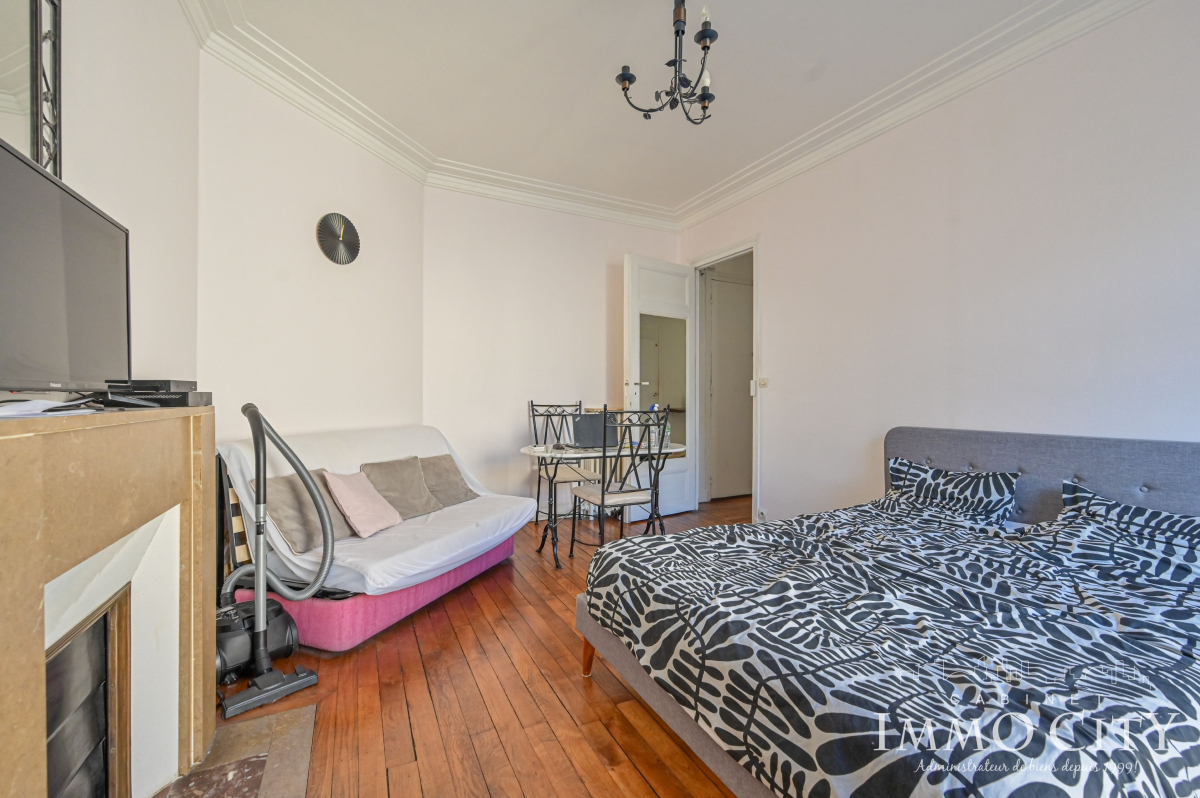 Location Appartement meublé 1 pièce (studio) - 32.99m² 75015 Paris