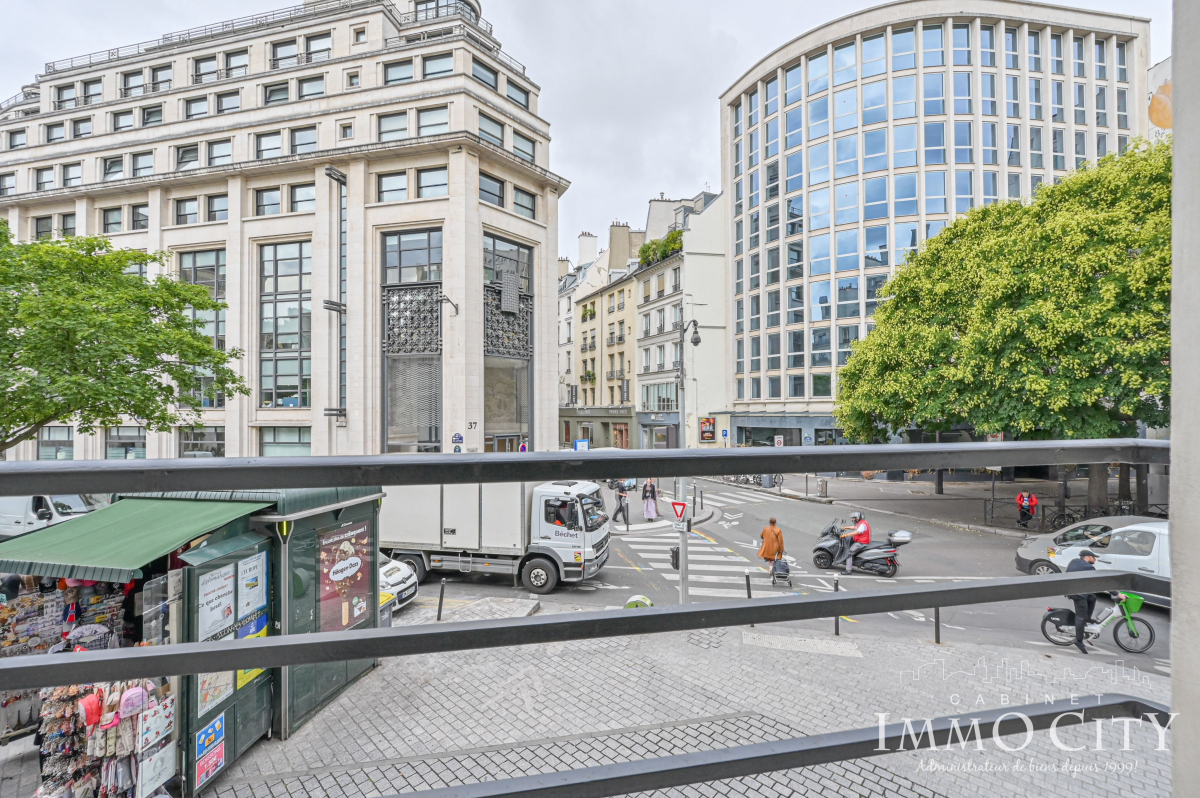 Location Appartement  2 pièces - 52.31m² 75002 Paris