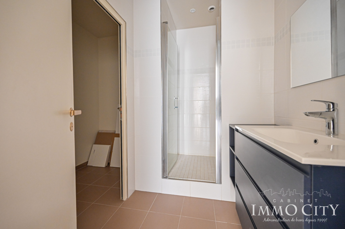 Location Appartement  2 pièces - 52.31m² 75002 Paris